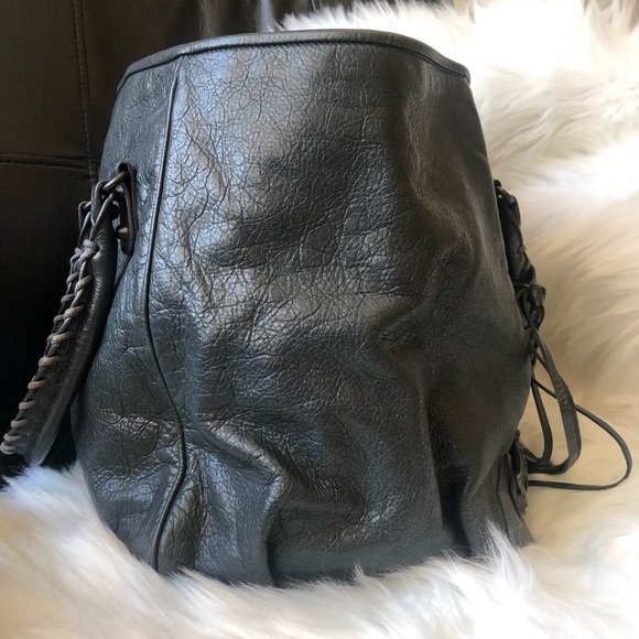 Authentic Balenciaga Tote Bag - Picture 3 of 14